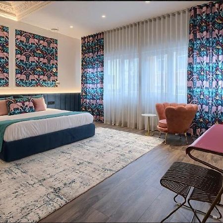 Abando Suites By Next Stop บิลเบา ภายนอก รูปภาพ