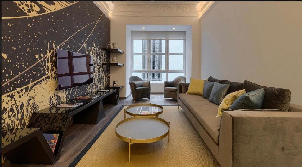 Abando Suites By Next Stop บิลเบา ภายนอก รูปภาพ