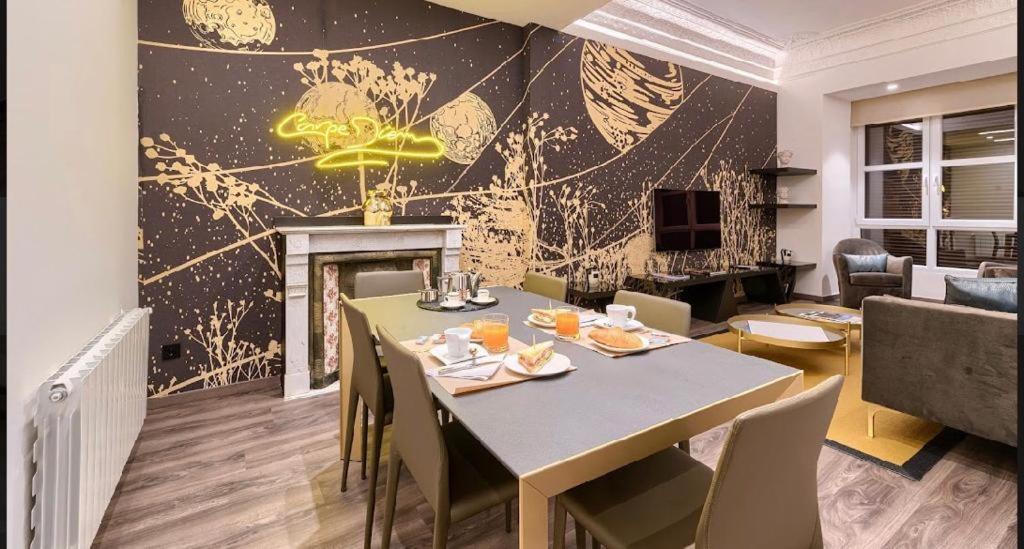 Abando Suites By Next Stop บิลเบา ภายนอก รูปภาพ