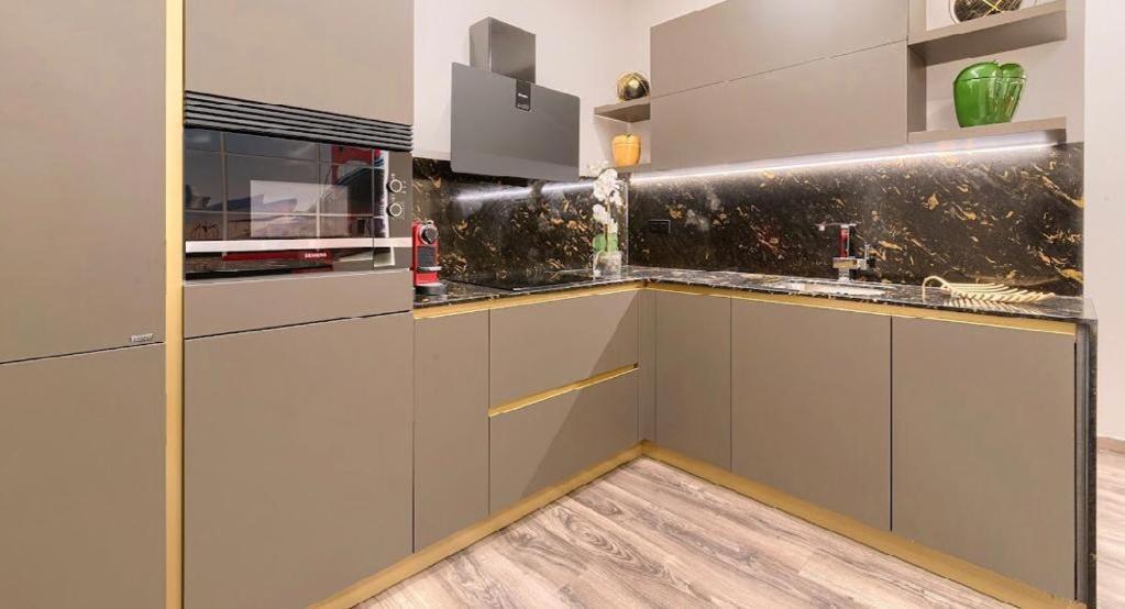 Abando Suites By Next Stop บิลเบา ภายนอก รูปภาพ