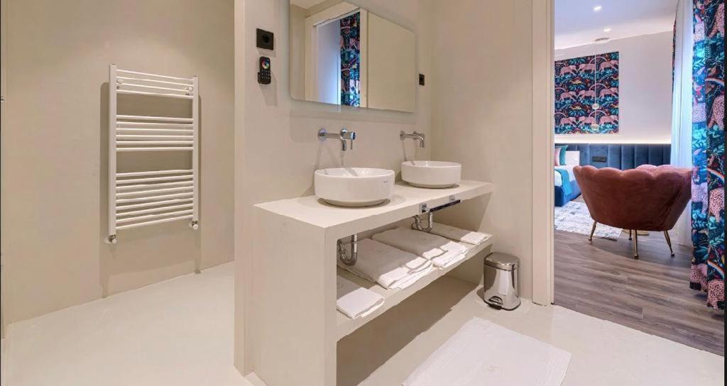 Abando Suites By Next Stop บิลเบา ภายนอก รูปภาพ